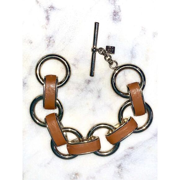 Banana Republic Chunky Gold Tone Tan Leather Link Toggle Bracelet EUC - Picture 1 of 9